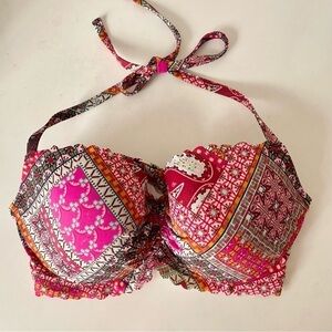 Victoria’s Secret The Getaway Halter Bikini Top